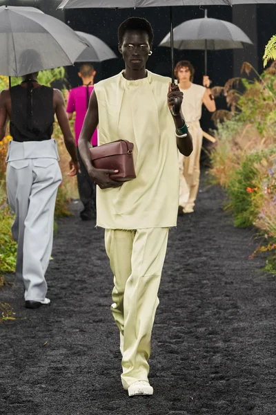 Look 44